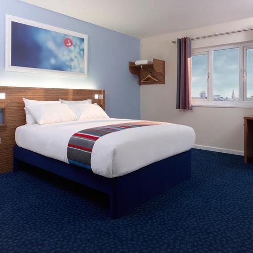 Travelodge London Richmond Central Exteriör bild