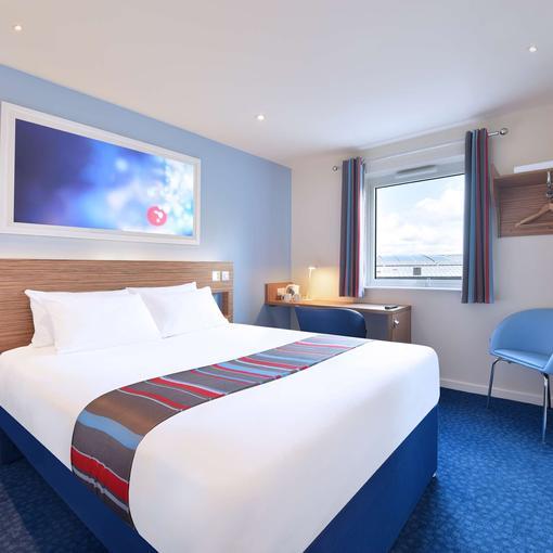 Travelodge London Richmond Central Exteriör bild